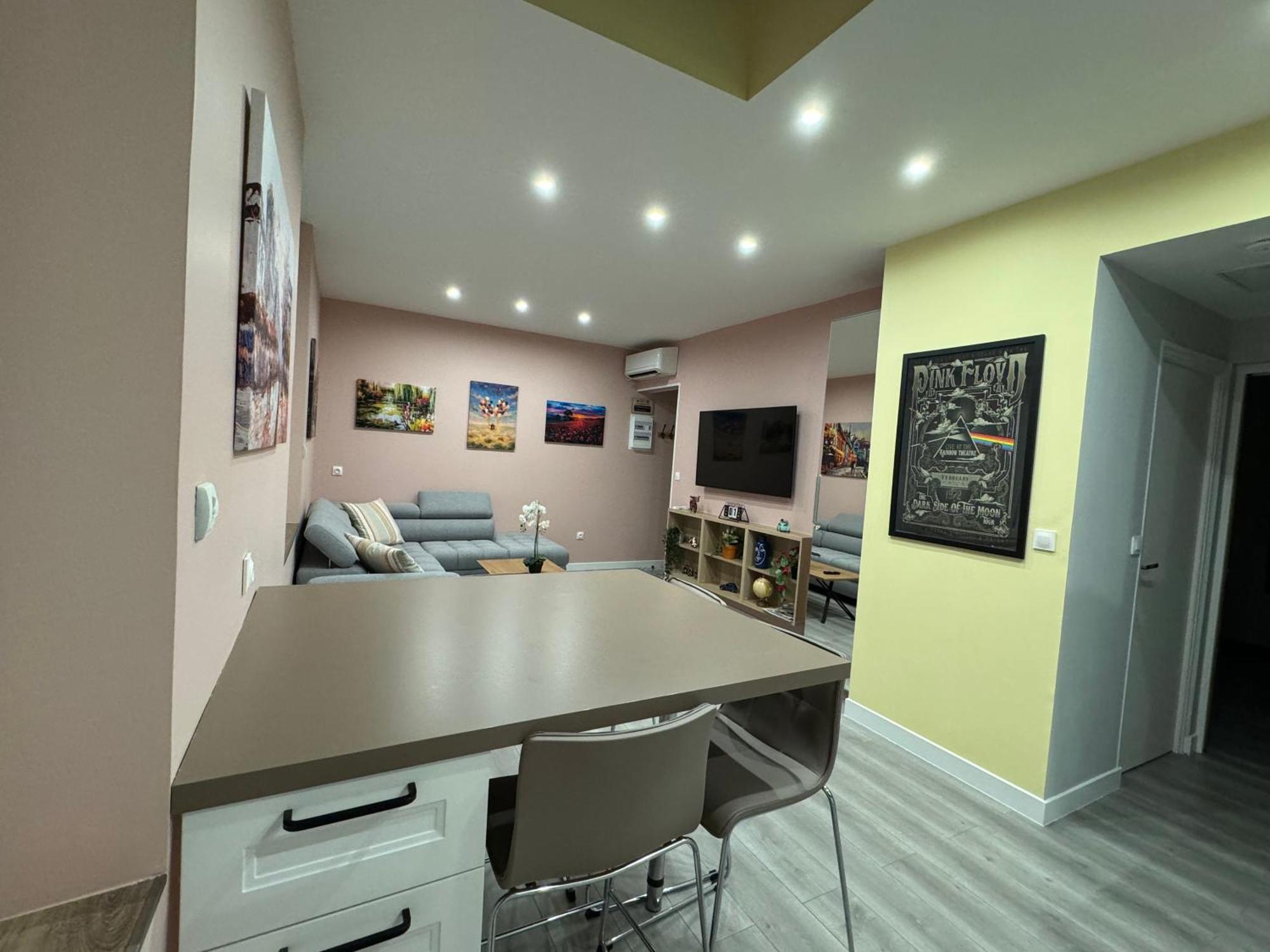 70M2 Climatise - Parking Prive - Lycee Roosevelt - Reims Arena Apartment Екстериор снимка